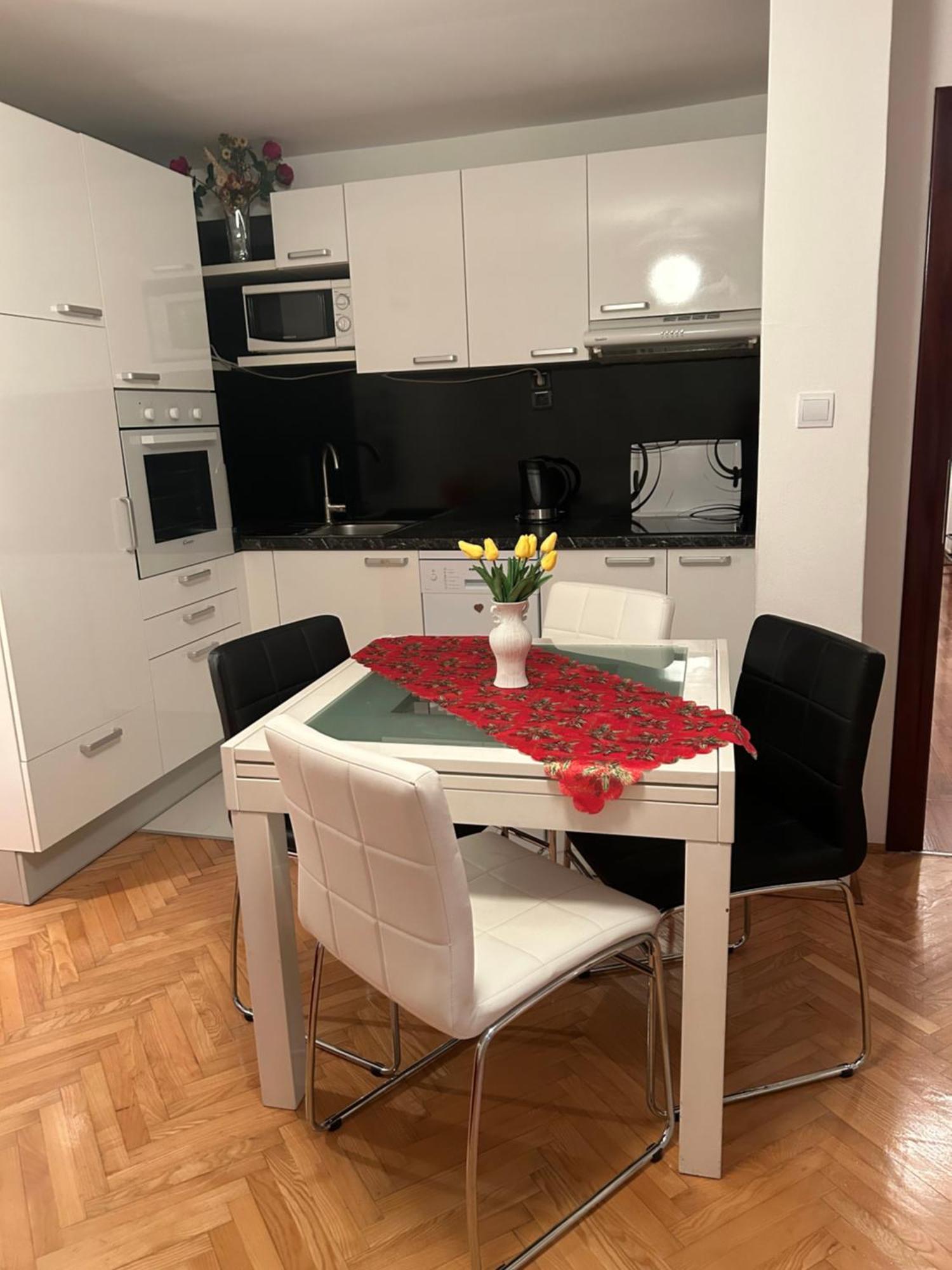 Apartment Tea 2 سبليت المظهر الخارجي الصورة